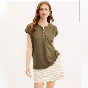 LOFT NWT Henley Tunic Tee with Buttons - Elegant Olive